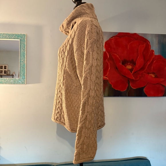 Inis Crafts Beige Cable Knit 100% Merino Wool Cowl Neck Sweater  Women's M - Picture 3 of 7